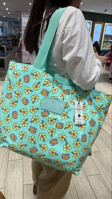 알로하 컬렉션 헬로키티 토트백 면세점 한정판