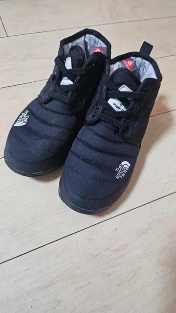 The North Face 블랙 스니커즈 눕시