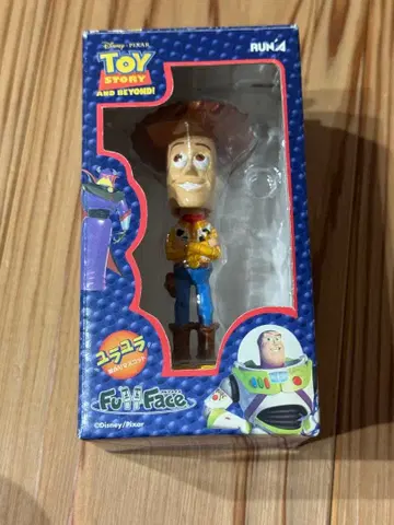 토이 스토리 우디 피규어 미개봉 노후화