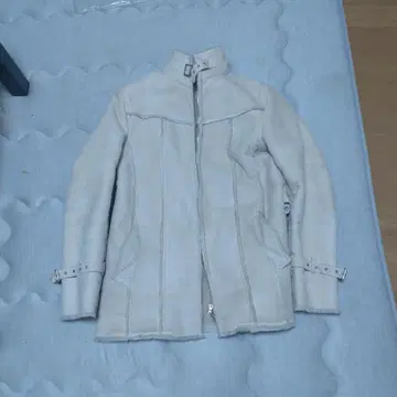 TAKA-Q 무스탕 집업 자켓 L 사이즈