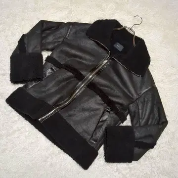 EMODA 인조 가죽 보아 자켓 블랙 F 집업