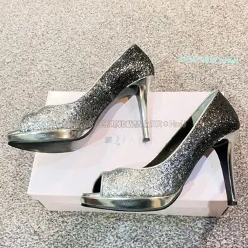 다이애나 실버 글리터 라메 그라데이션 펌프스 24.5cm