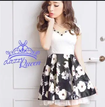 새상품 비쥬 반팔 꽃무늬 드레스 원피스 ML 사이즈 화이트 블랙