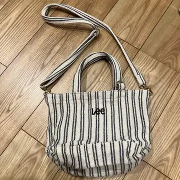 Lee 스트라이프 숄더백