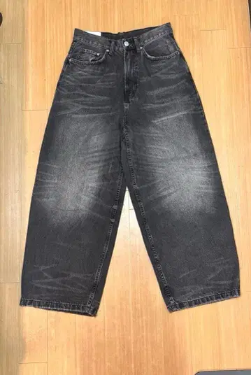 H&M 슈퍼 배기 팬츠 블랙 29/30