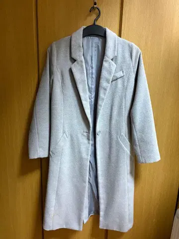 라이트 그레이 롱 코트