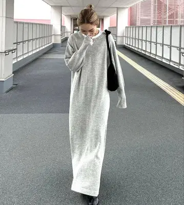 그레이 니트 원피스 긴팔 슬릿