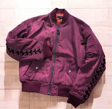 새상품 G.V.G.V. 레이스업 MA-1 블루종 충전솜