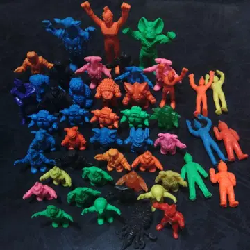 괴수 지우개 약 50개