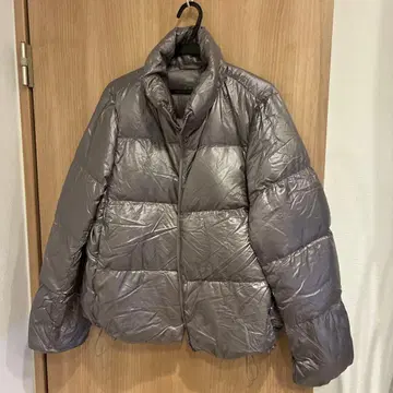 유니클로 울트라 라이트 다운