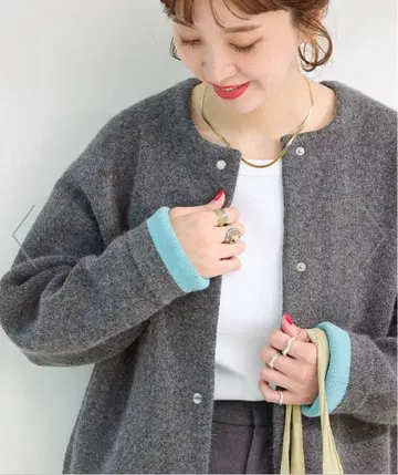 B.C STOCK 베이세이 스톡 미사용 2층 스무스 니트 블루종