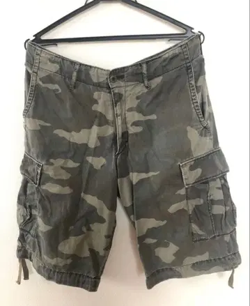 카모 패턴 카고 숏팬츠 올드 유니클로