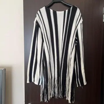 프린지 긴팔 니트