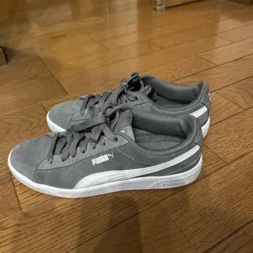 PUMA 그레이 스니커즈 GIFTFOAM