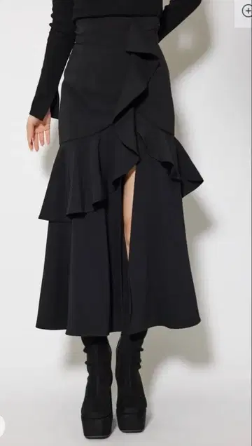 rienda 프릴 슬릿 하이웨스트 스코트 숏팬츠