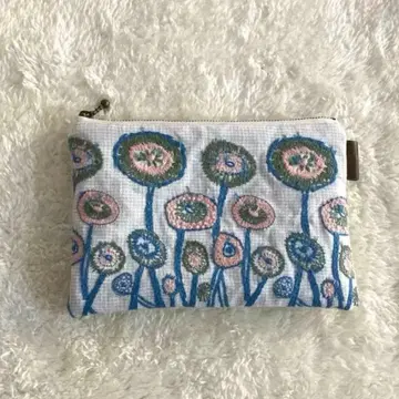 미나 페르호넨 path x 나비 핸드메이드 파우치 대 통장 케이스