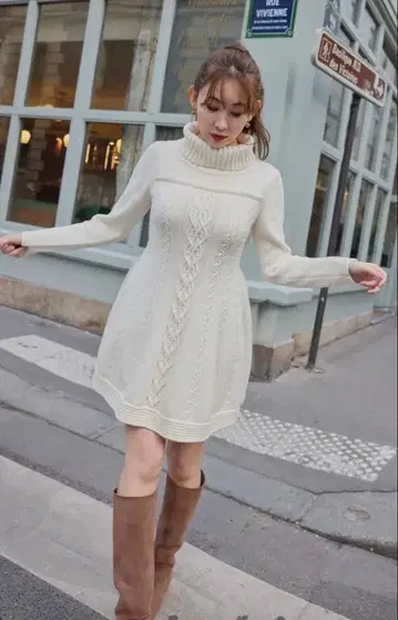 [택 포함 새상품] herlipto 케이블 니트 드레스