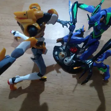 에반게리온 프라모델 0호기 & 초호기 세트