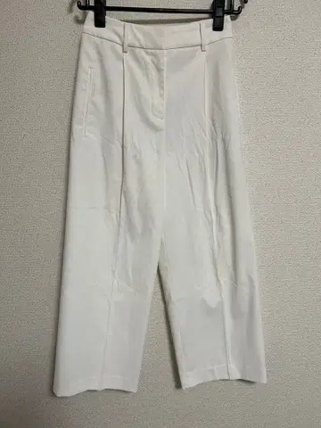 PLST 플라스테 화이트 린넨 블렌드 와이드 팬츠 센터 프레스