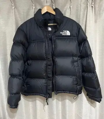 THE NORTH FACE NUPTSE 눕시 700 다운 블랙