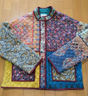 ZARA 퀼팅 자켓 XS