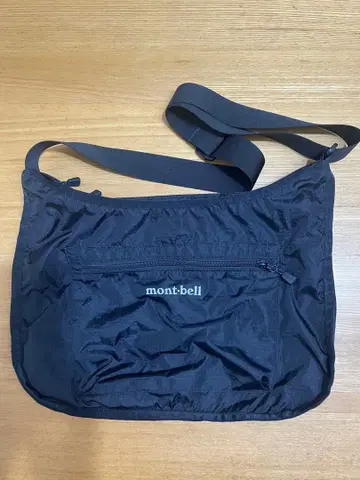 mont-bell 숄더백 블랙