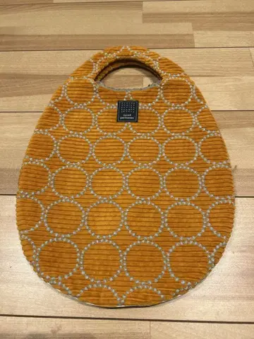 미나 페르호넨 에그 백