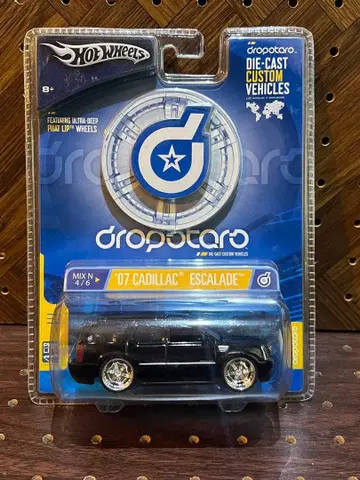 라스트 1대 핫휠 캐딜락 에스컬레이드