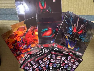 가면라이더 제츠 가우 클리어 파일 5장 세트와 아릴릴 스탠드 제일복권