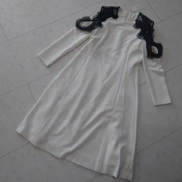 4 [새상품] 몬스트크 세리자와 고급 원피스