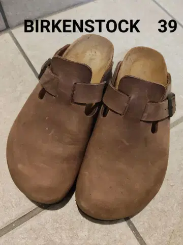 대폭 할인 중! BIRKENSTOCK 사이즈 39