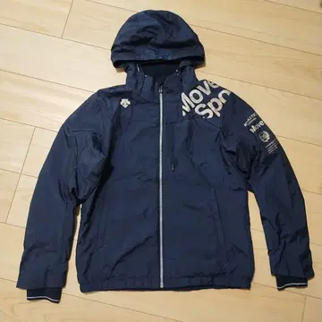 DESCENTE MOVE 아우터