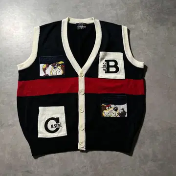 빈티지 애니멀 멀티 포켓 자수 로고 디자인 니트 베스트