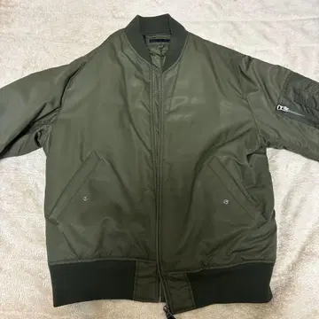 MA-1 플라이트 자켓 L 사이즈 올리브