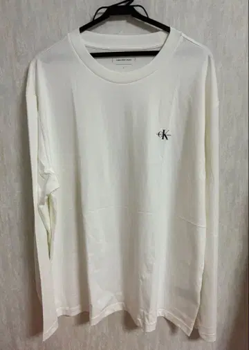 캘빈 클라인 롱 T셔츠 L 화이트 블랙 2벌 세트