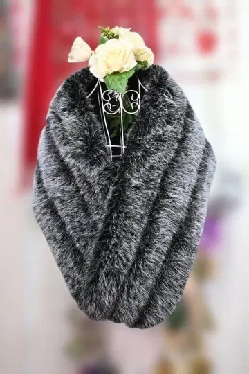 새상품 추가 OFF! 복슬복슬 인조 모피 숄 9093