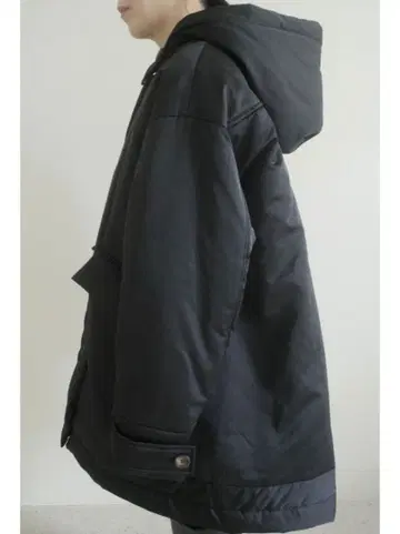 미사용 새상품 mat satin quilting coat ella 에라