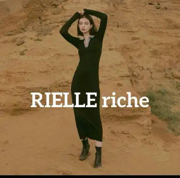 리에르리셰 라메 폴로 니트 원피스 블랙