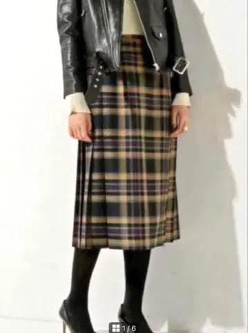 오닐 오브 더블린 체크 무늬 플리츠 스커트 랩 스커트