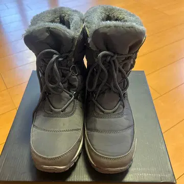 방한 퍼 부츠 M 새상품급 미끄럼 방지 스노우 부츠 발수 23.5 24