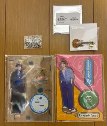 Mrs.Green Apple 와카이 히로토 아크릴 키링 x 2 메탈 참