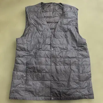 유니클로 울트라 라이트 다운 베스트