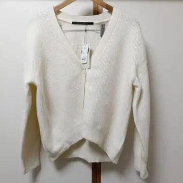 YECCA VECCA 아이보리 V넥 가디건