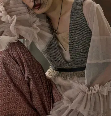 marjour 프린지 트위드 뷔스티에 블랙 새상품