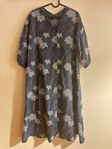 MarbleSud 꽃무늬 자수 원피스 수국