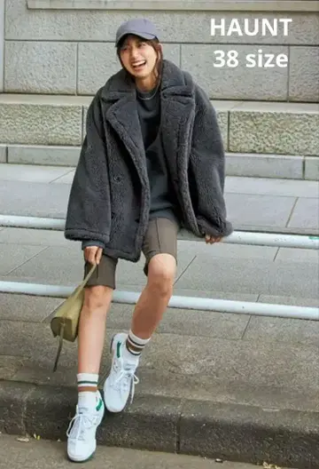 새상품급 HAUNT 다크 그레이 보아 자켓