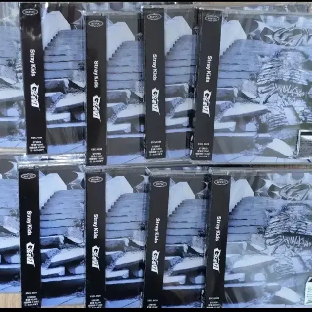 스트레이키즈 자이언트 Giant 통상반 미개봉앨범