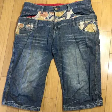 꽃무늬 안감 데님 숏팬츠 사이즈 L