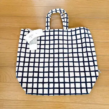 미나 페르호넨 토트백 소 lattice 레티스 에크루