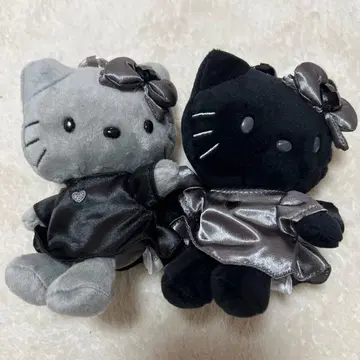 헬로키티 모노톤 엔젤 마스코트 홀더 그레이&블랙 세트